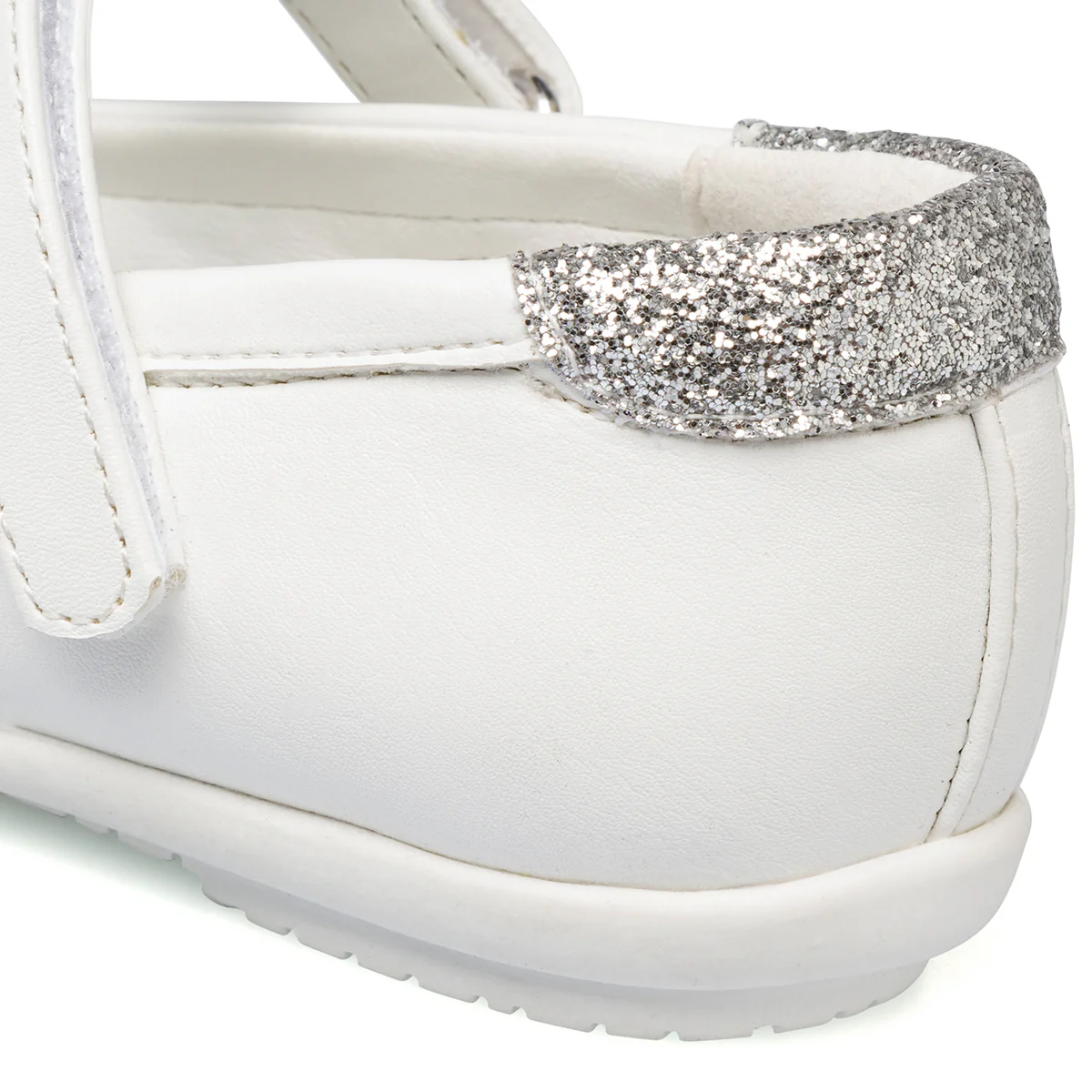 Ballerine bianche da bambina con glitter sul tallone Le scarpe di Alice - Image 7
