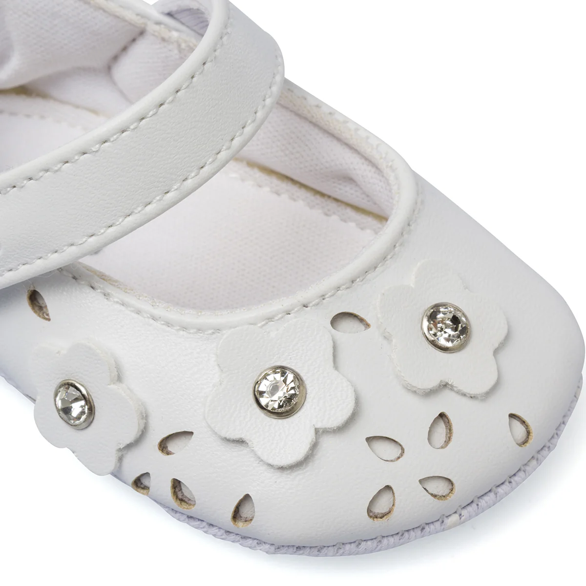 Ballerine Primi Passi bianche con fiori traforati Chicco - Image 4