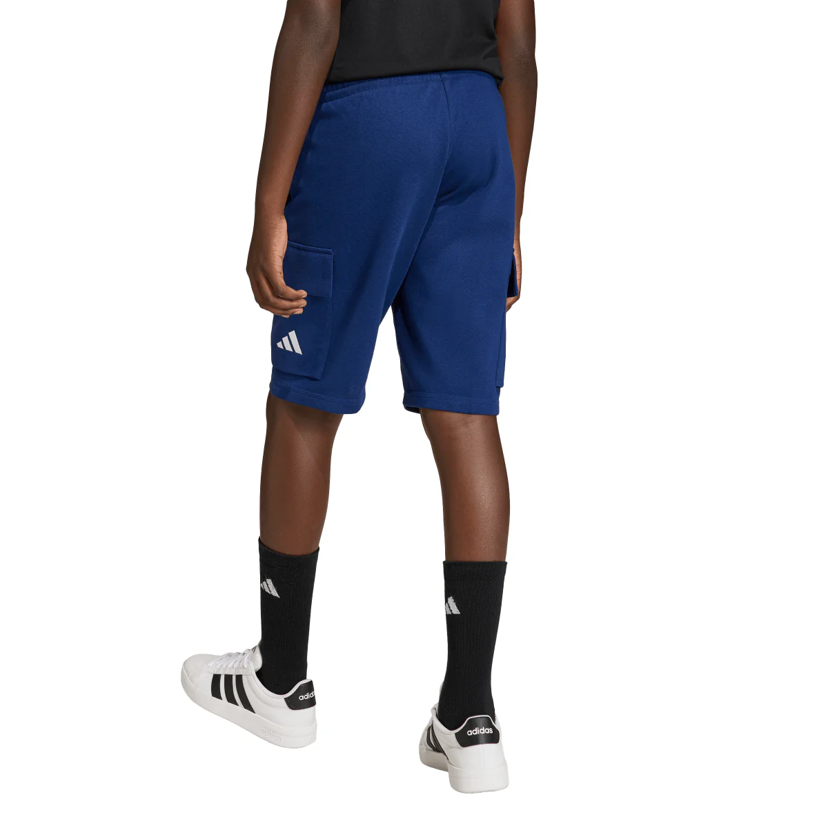Bermuda sportivi blu da Bambino con tasconi cargo e coulisse adidas - Image 3