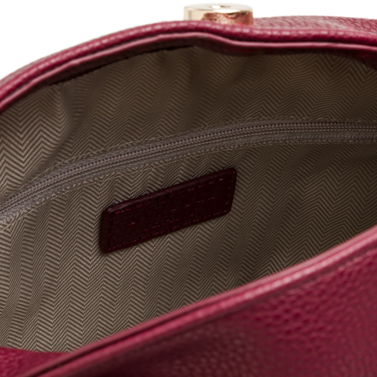 Borsa a mano rosso bordeaux da donna con dettaglio in metallo e logo Swish jeans - Image 4