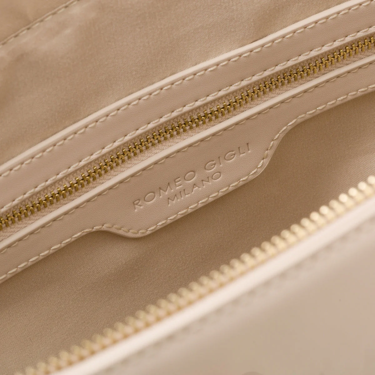 Borsa a spalla beige da donna Romeo Gigli Milano Rubina - Image 2
