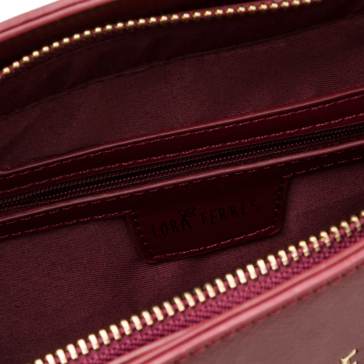 Borsa a spalla da donna bordeaux con portamonete Lora Ferres - Image 5