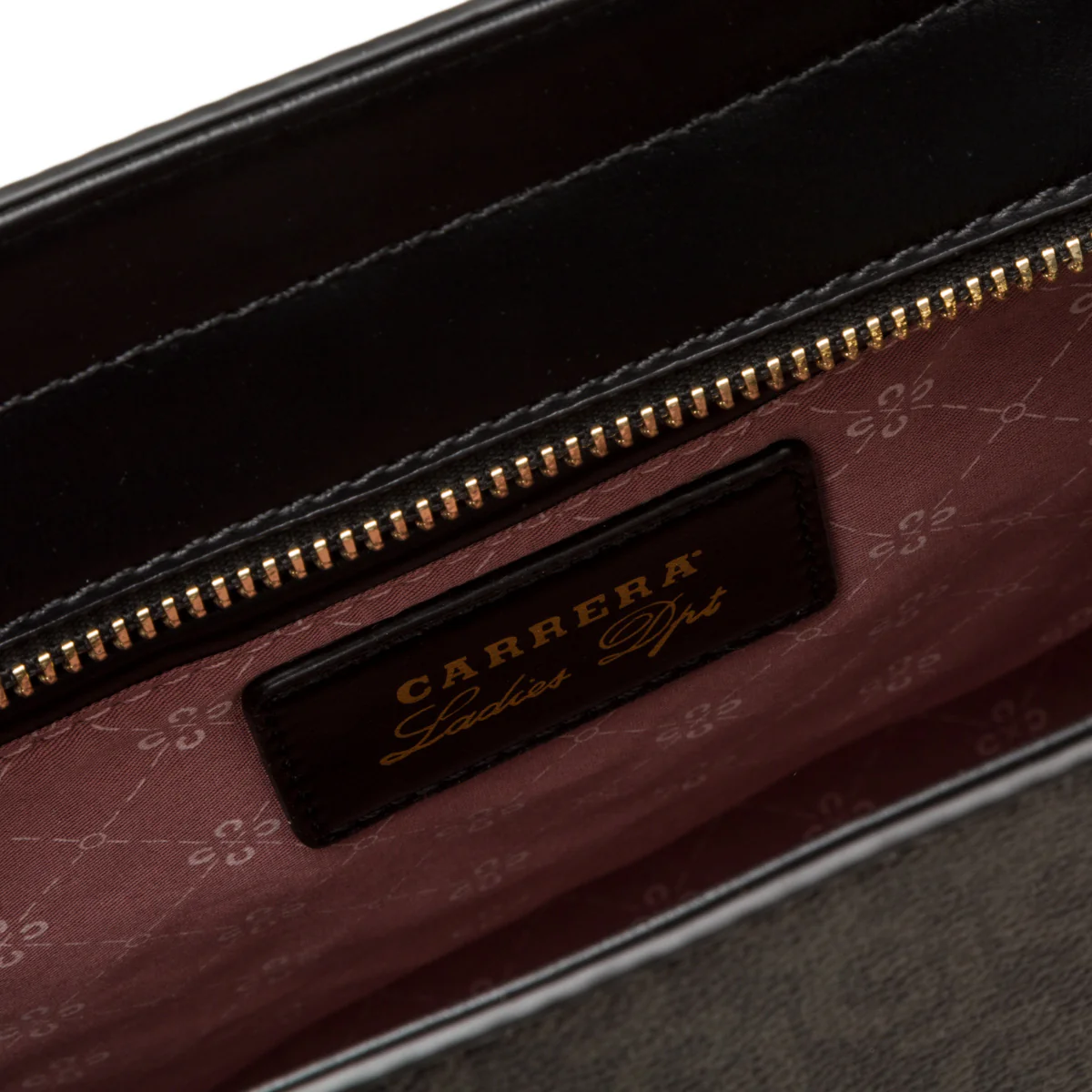Borsa a spalla nera da donna con medaglione dorato e stampa monogramma Carrera Audrey - Image 5