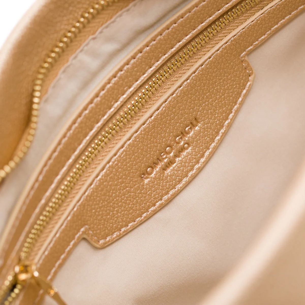 Borsa a spalla oro da donna Romeo Gigli Milano Lula - Image 4