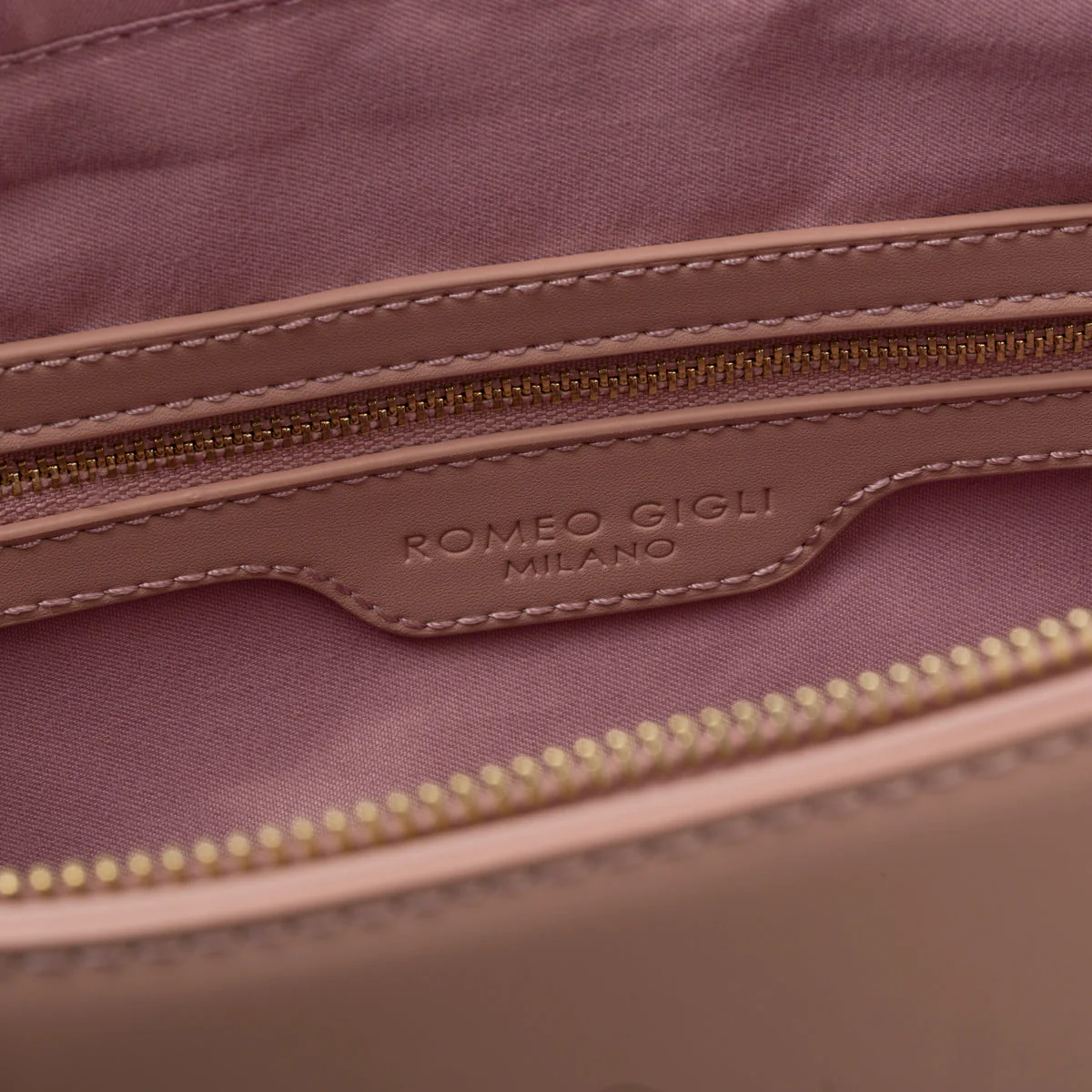 Borsa a spalla rosa da donna Romeo Gigli Milano Rubina - Image 3