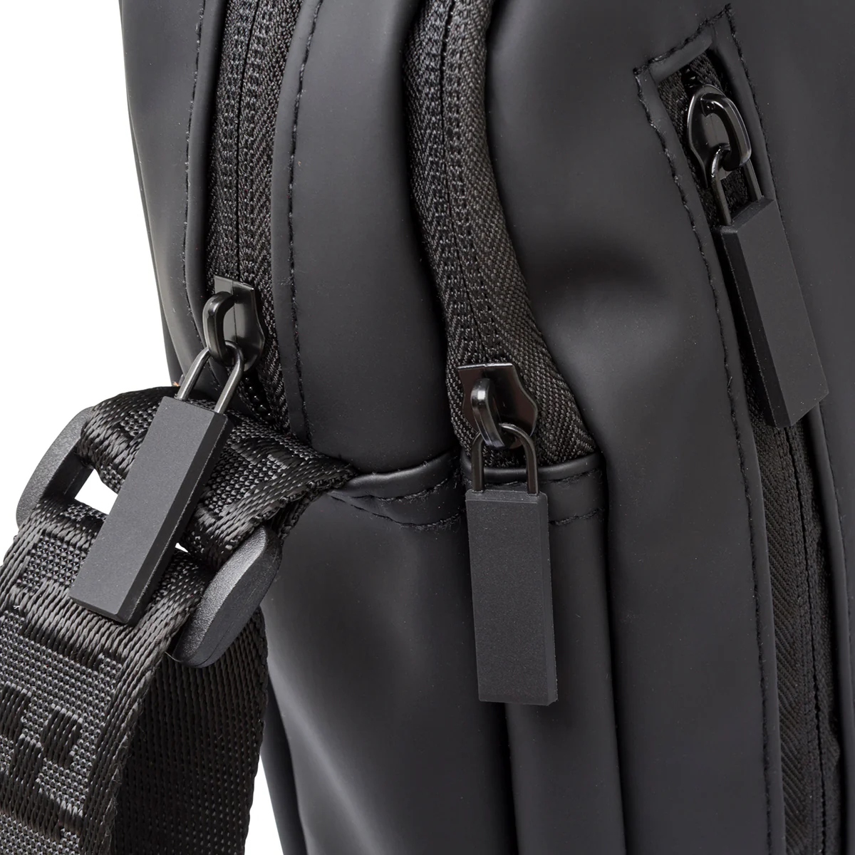Borsa a tracolla nera da uomo con chiusura a zip Carrera Jeans Bath - Image 4