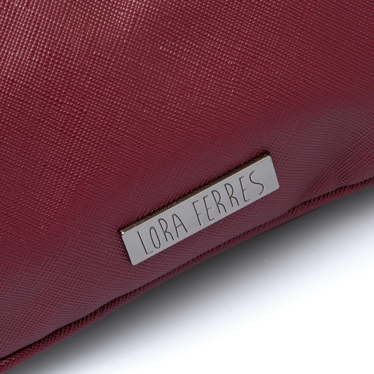 Borsa bordeaux da donna con tracolla a catena lora Ferres - Image 3