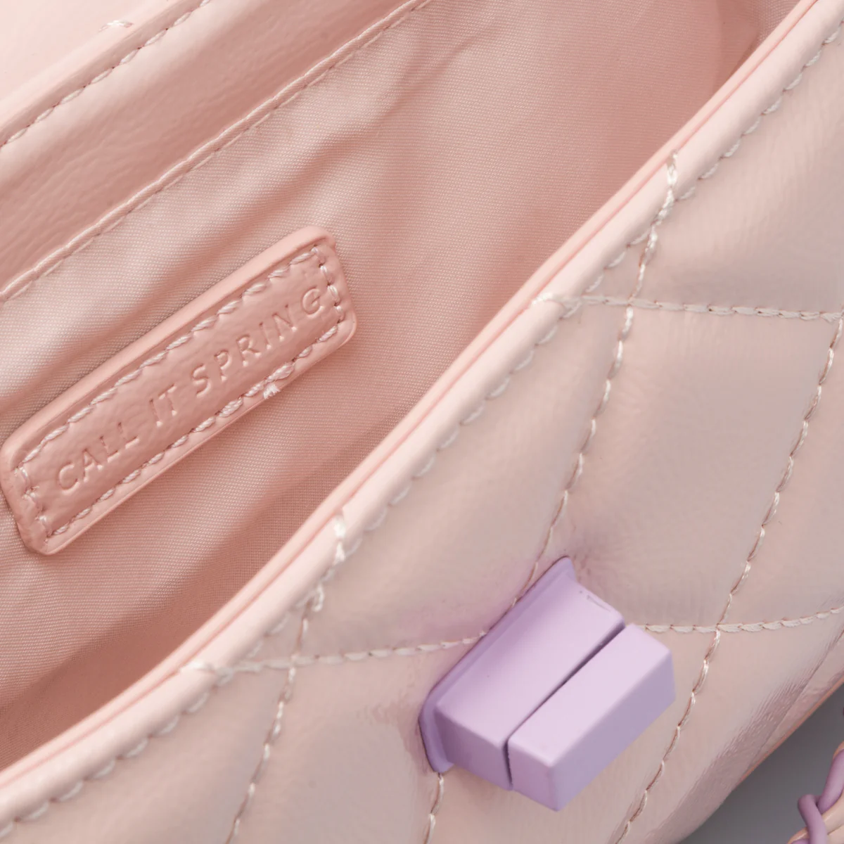 Borsa trapuntata rosa da donna in "pelle vegana" Call It Spring Lexye - Image 6