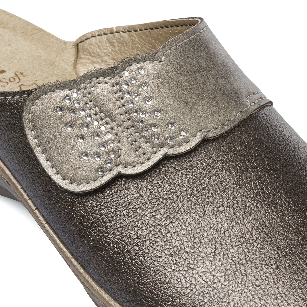 Ciabatte da donna grigie con tomaia metallizzata e decorazione di strass Inblu - Image 4