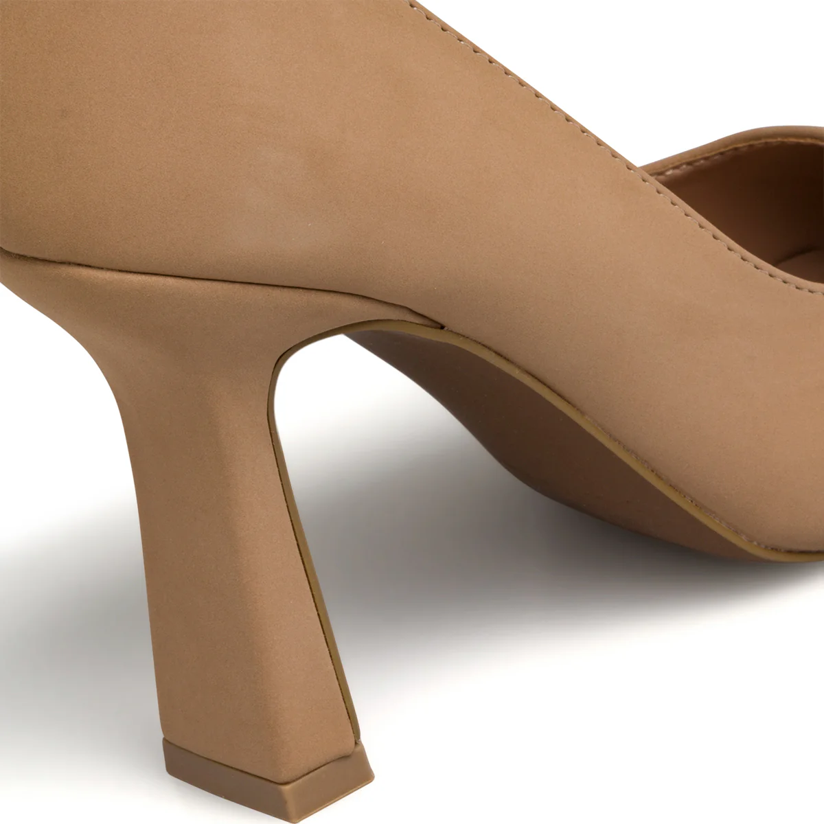 Décolleté beige in pelle vegana con tacco a campana Call It Spring Steady - Image 7