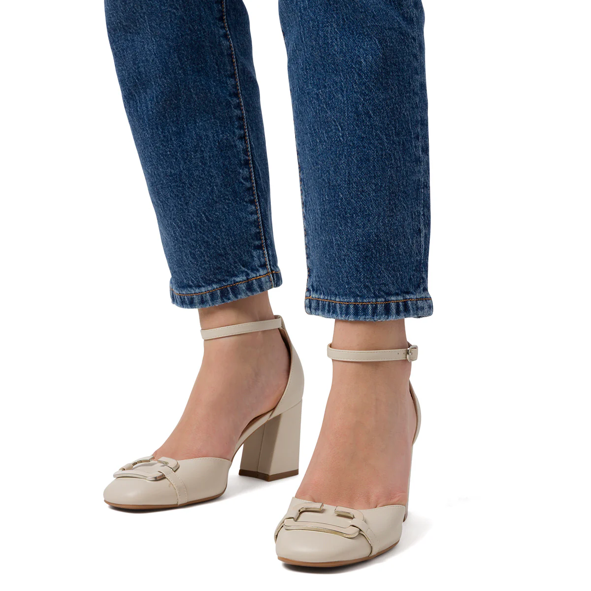 Décolleté bianco off-white da Donna con fibbia e tacco blocco 7,5 cm Swish Jeans