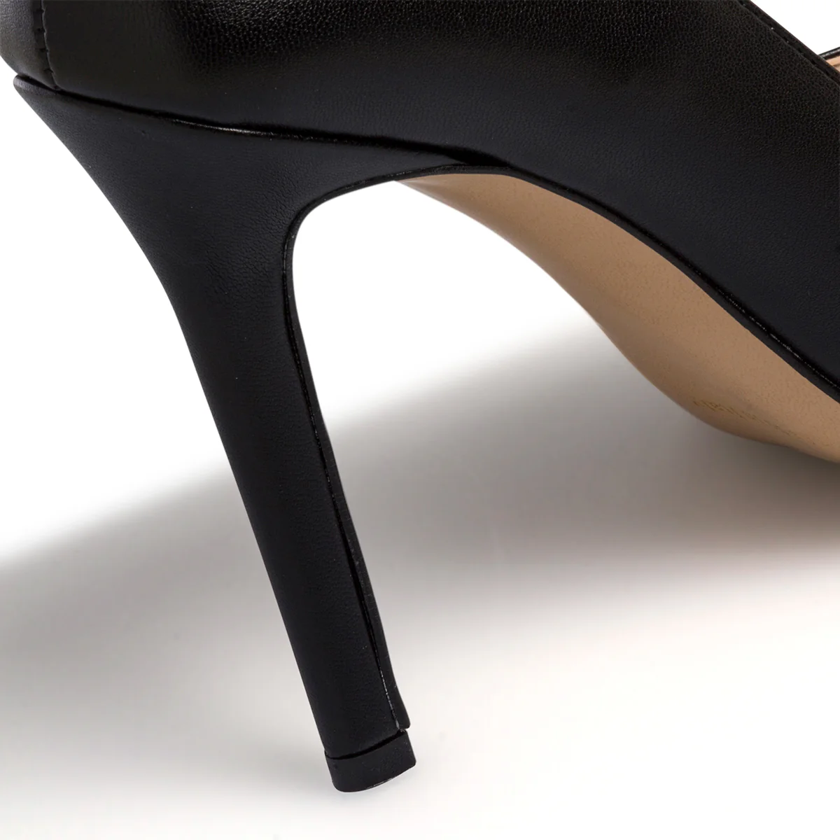 Décolleté nere con tacco 10 cm e fiocchetto con strass Lora Ferres - Image 7