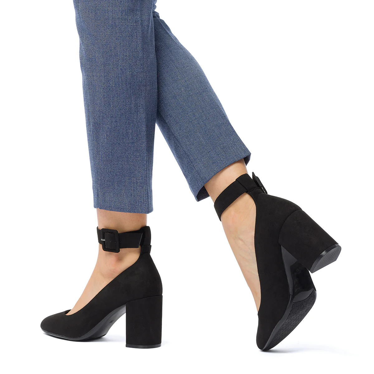 Décolleté Mary Jane nere in microfibra da donna con cinturino sulla caviglia e tacco 8 cm Lora Ferres - Image 3
