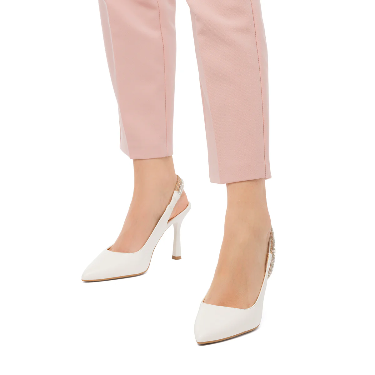 Décolleté slingback bianche con strass sul cinturino e tacco a stiletto 9 cm Lora Ferres - Image 3