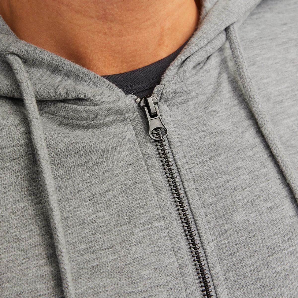 Felpa da uomo grigia con zip e cappucio Jack & Jones - Image 2