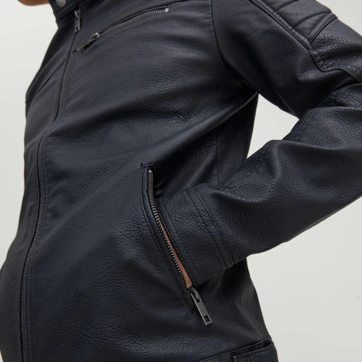 Giacca biker in similpelle nera da uomo Jack & Jones - Image 6