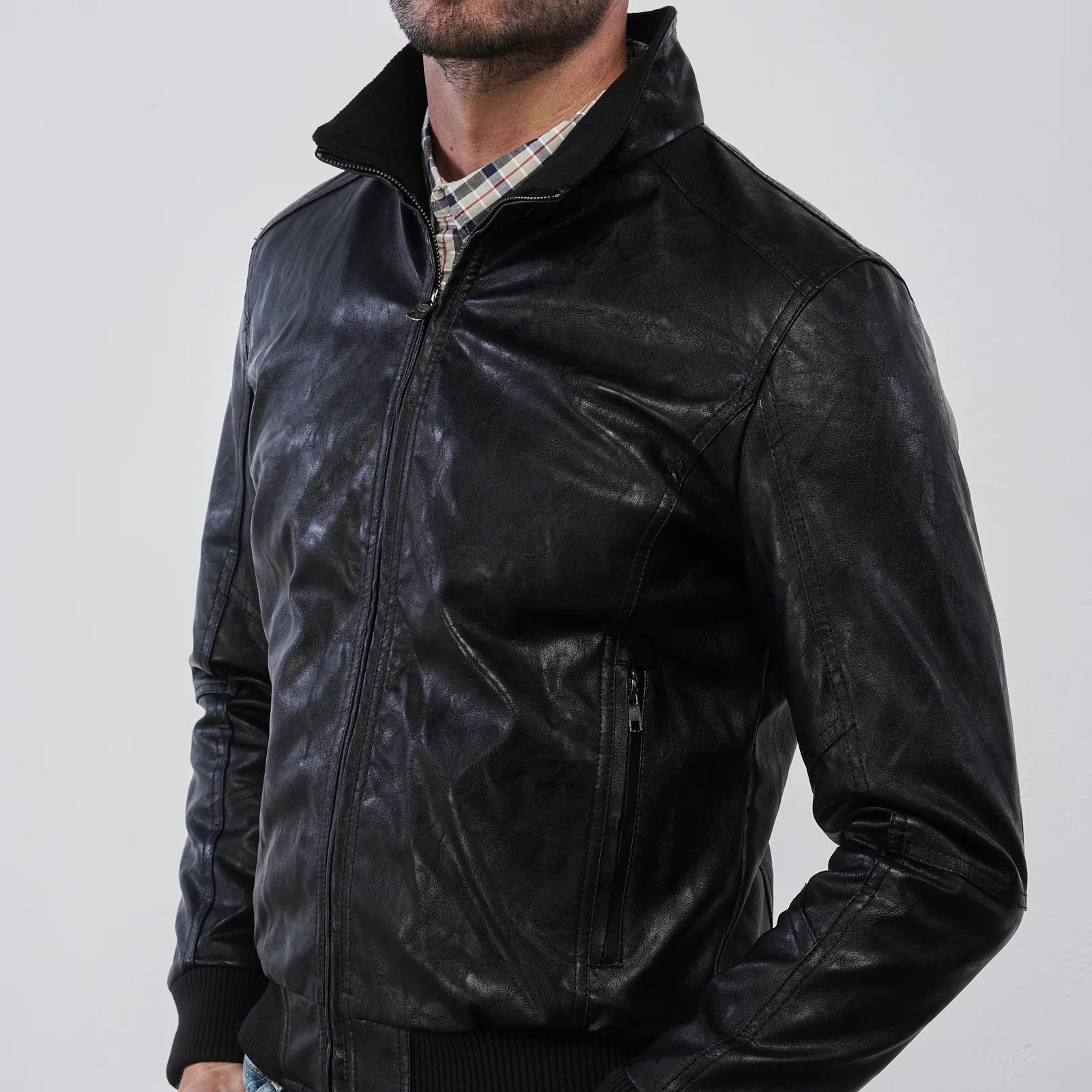 Giubbotto nero da Uomo in similpelle con zip Statham - Image 3
