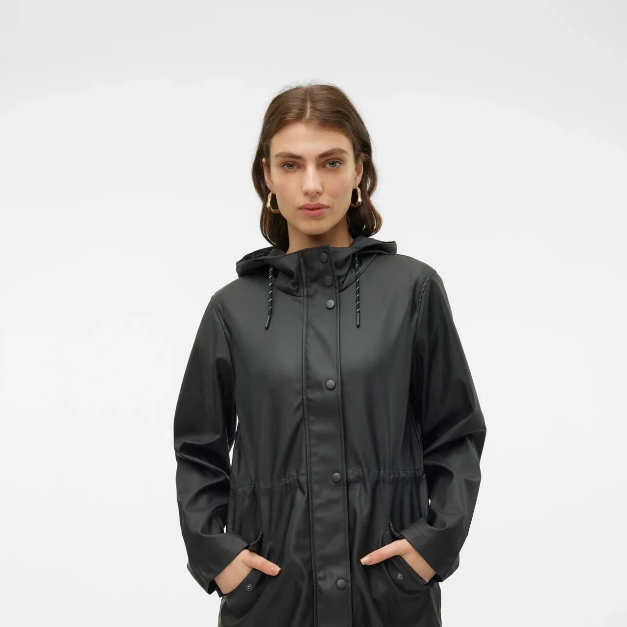 Impermeabile Nero Donna con cappuccio e coulisse in vita Vero Moda - Image 2