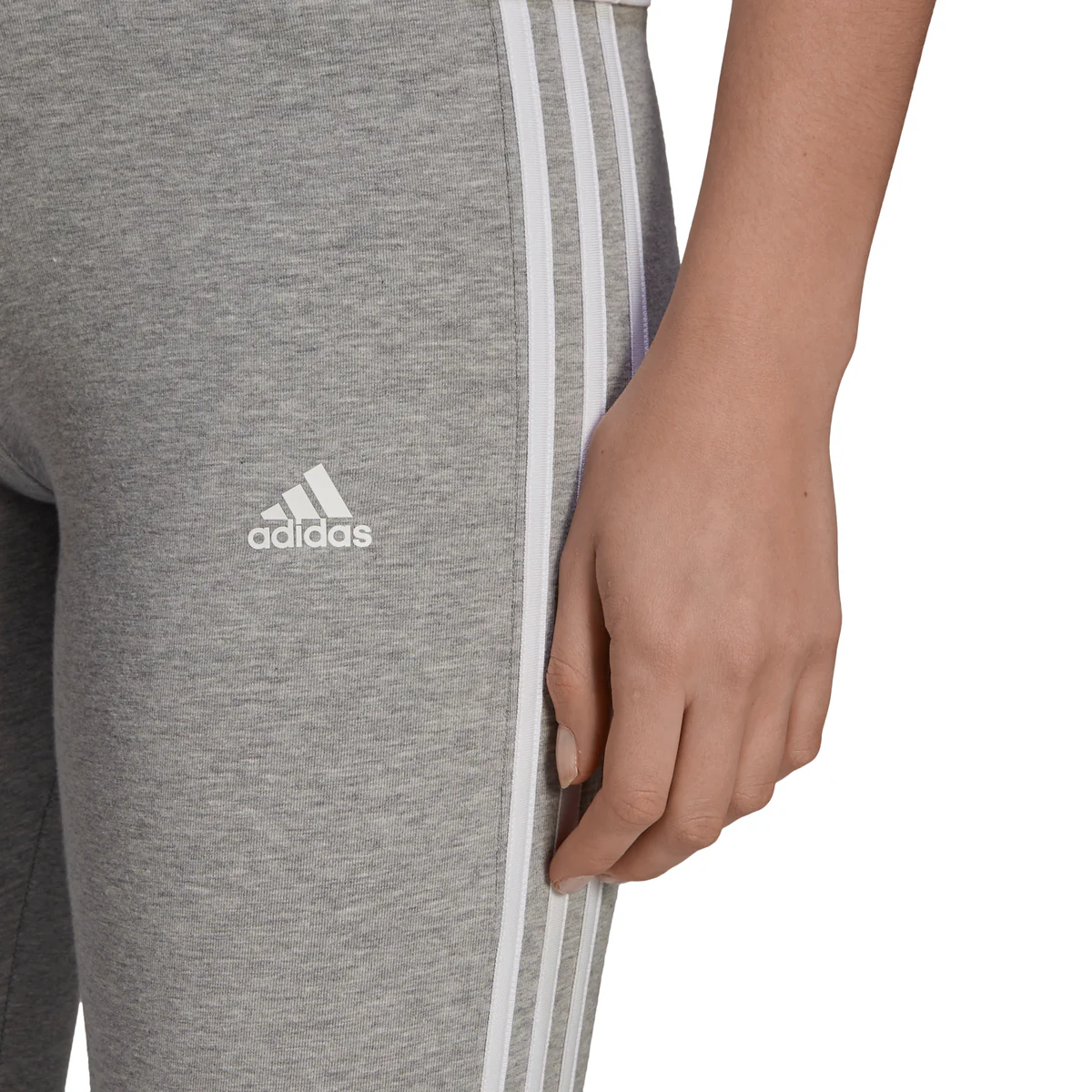 Leggings grigi adidas LOUNGEWEAR Essentials 3-Stripes - Image 4