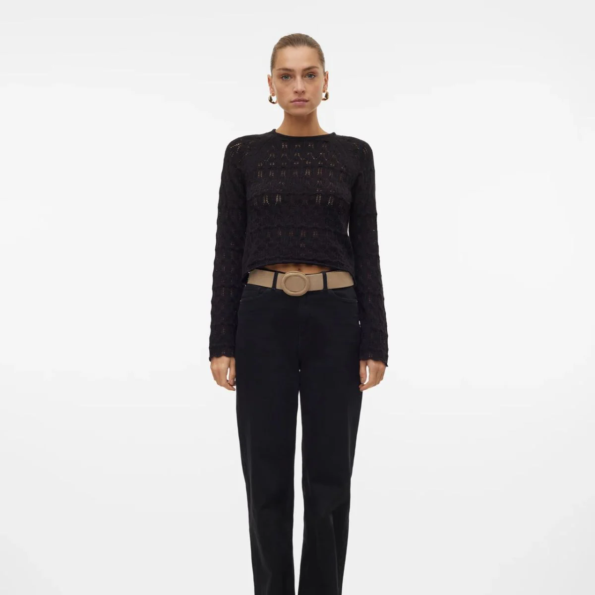 Maglioncino da donna nero con dettagli traforati Vero Moda - Image 2