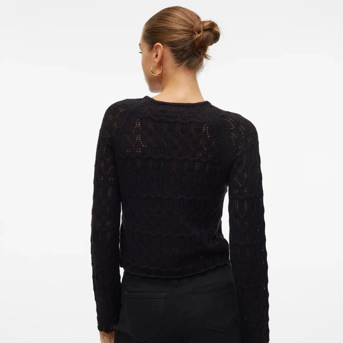 Maglioncino da donna nero con dettagli traforati Vero Moda - Image 3