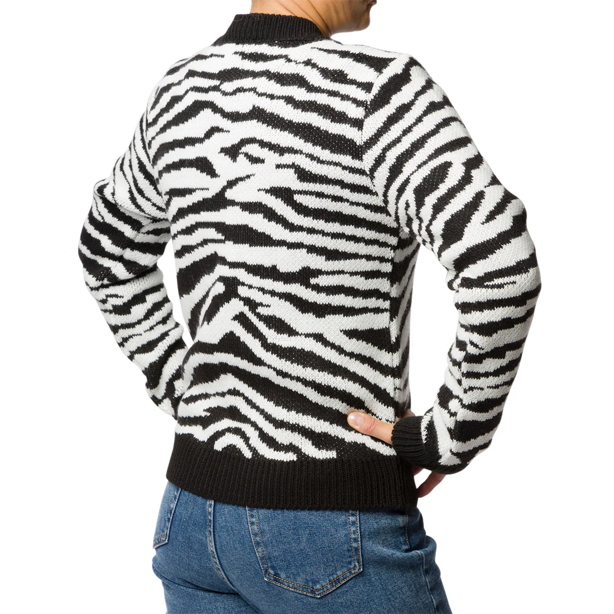 Maglione girocollo bianco e nero zebrato da donna Swish Jeans - Image 2