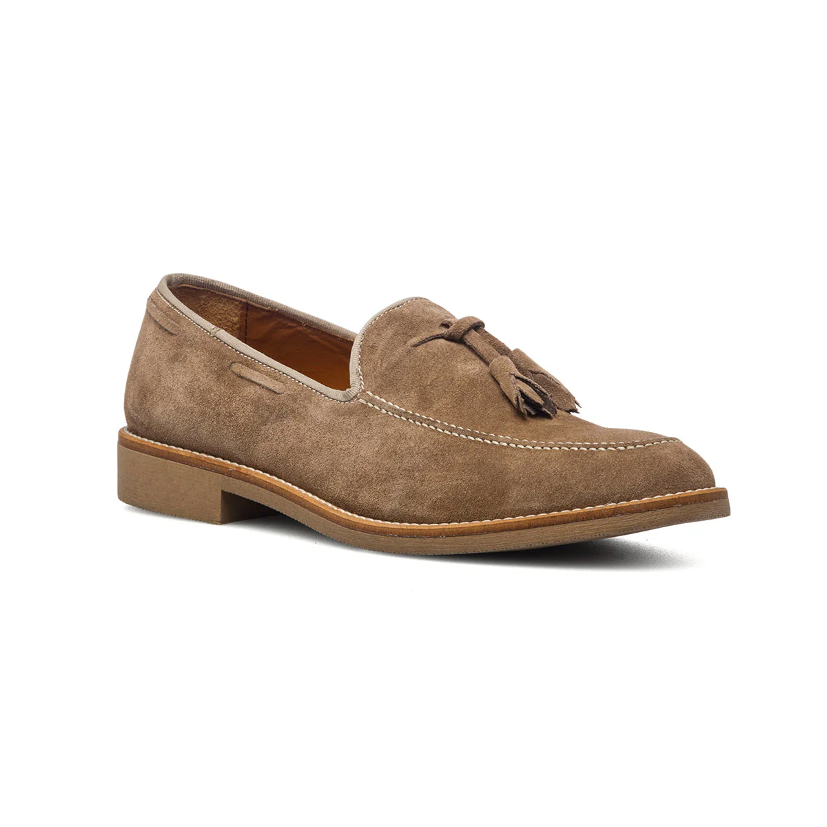 Mocassini beige in pelle scamosciata da uomo con nappine Primopiano - Image 2