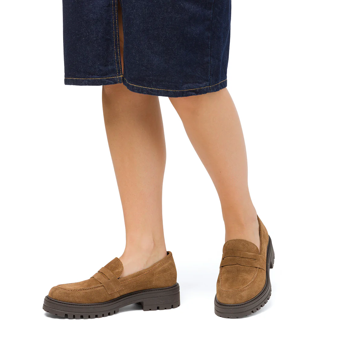 Mocassini chunky da donna marroni in pelle scamosciata Primopiano