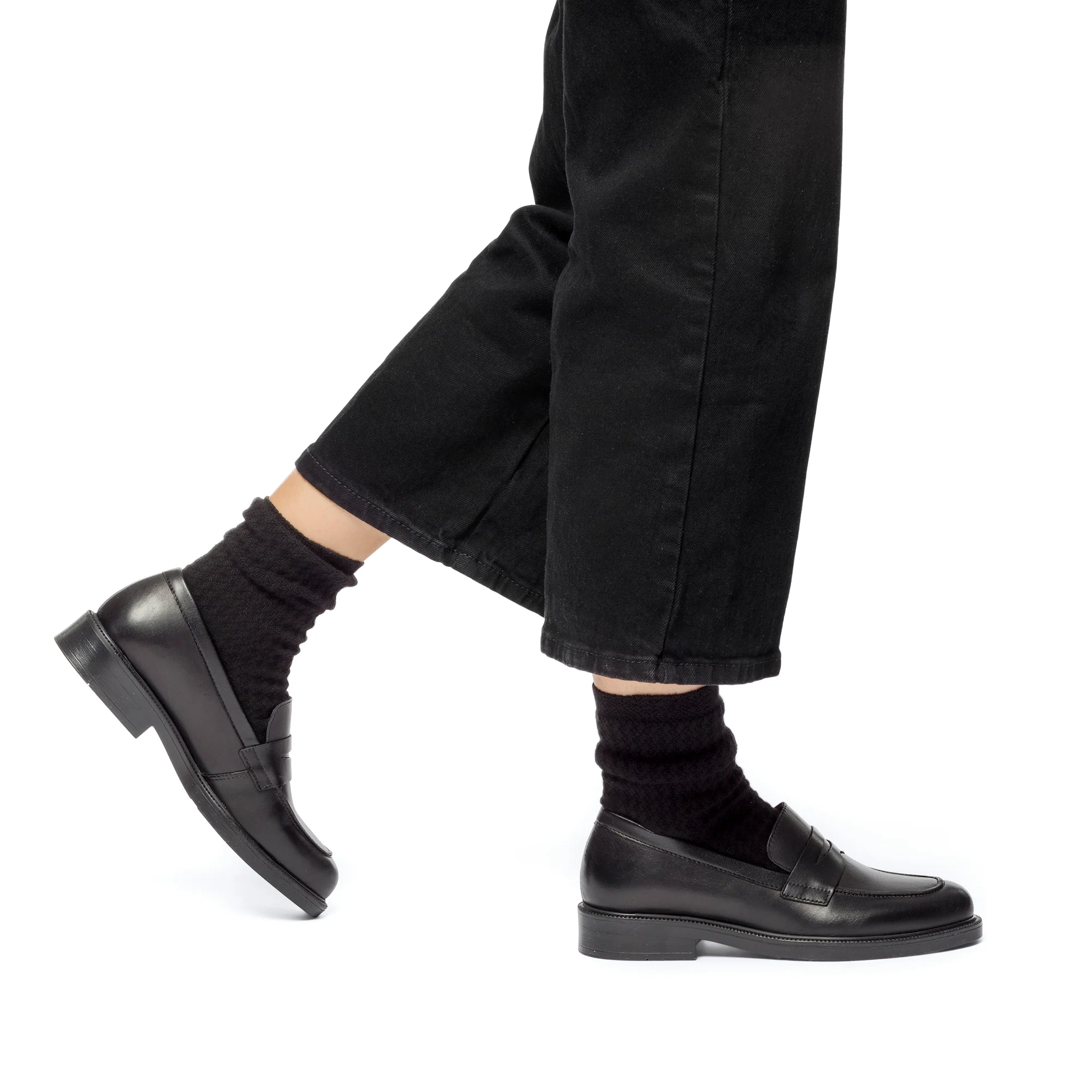 Mocassini neri da donna in pelle P Essentials - Image 3