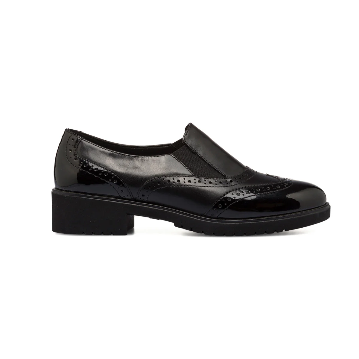 Mocassini slip-on neri in pelle da donna con dettagli brogue Primopiano