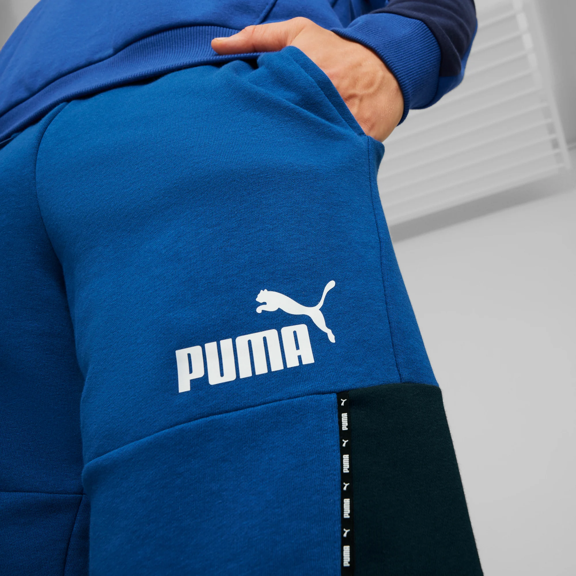 Pantaloncini sportivi blu da uomo Puma Block x Tape - Image 5