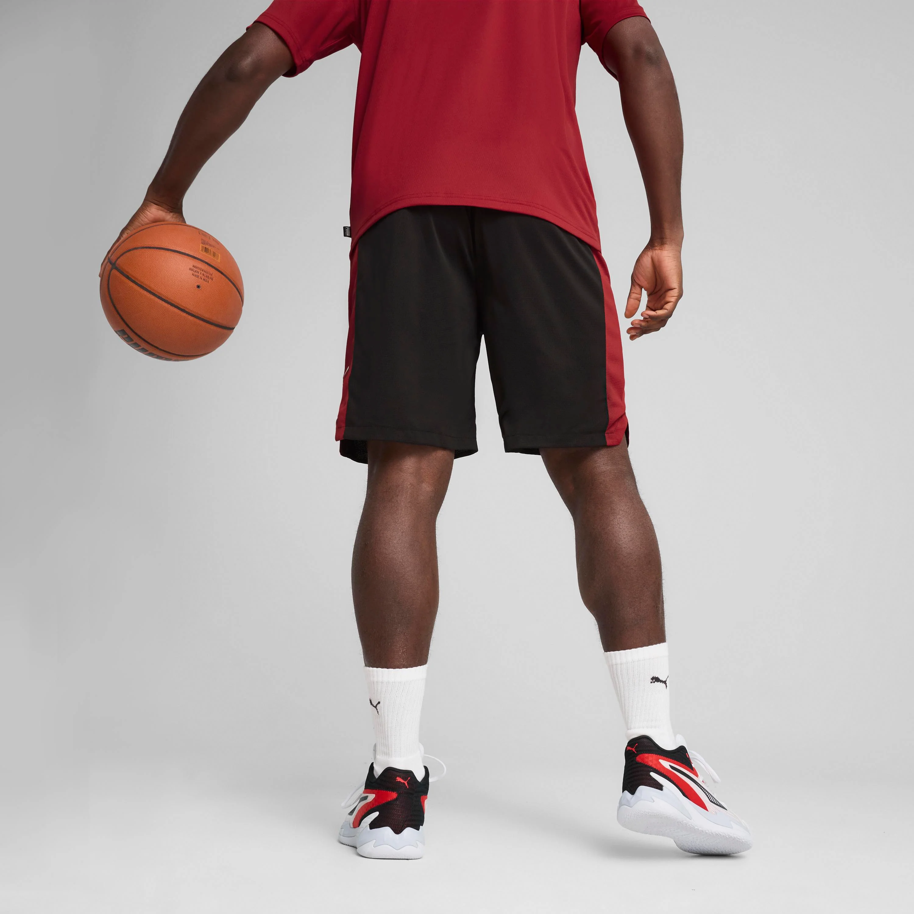Pantaloncini Sportivi Neri da uomo con banda laterale Shot Blocker Short Puma - Image 4