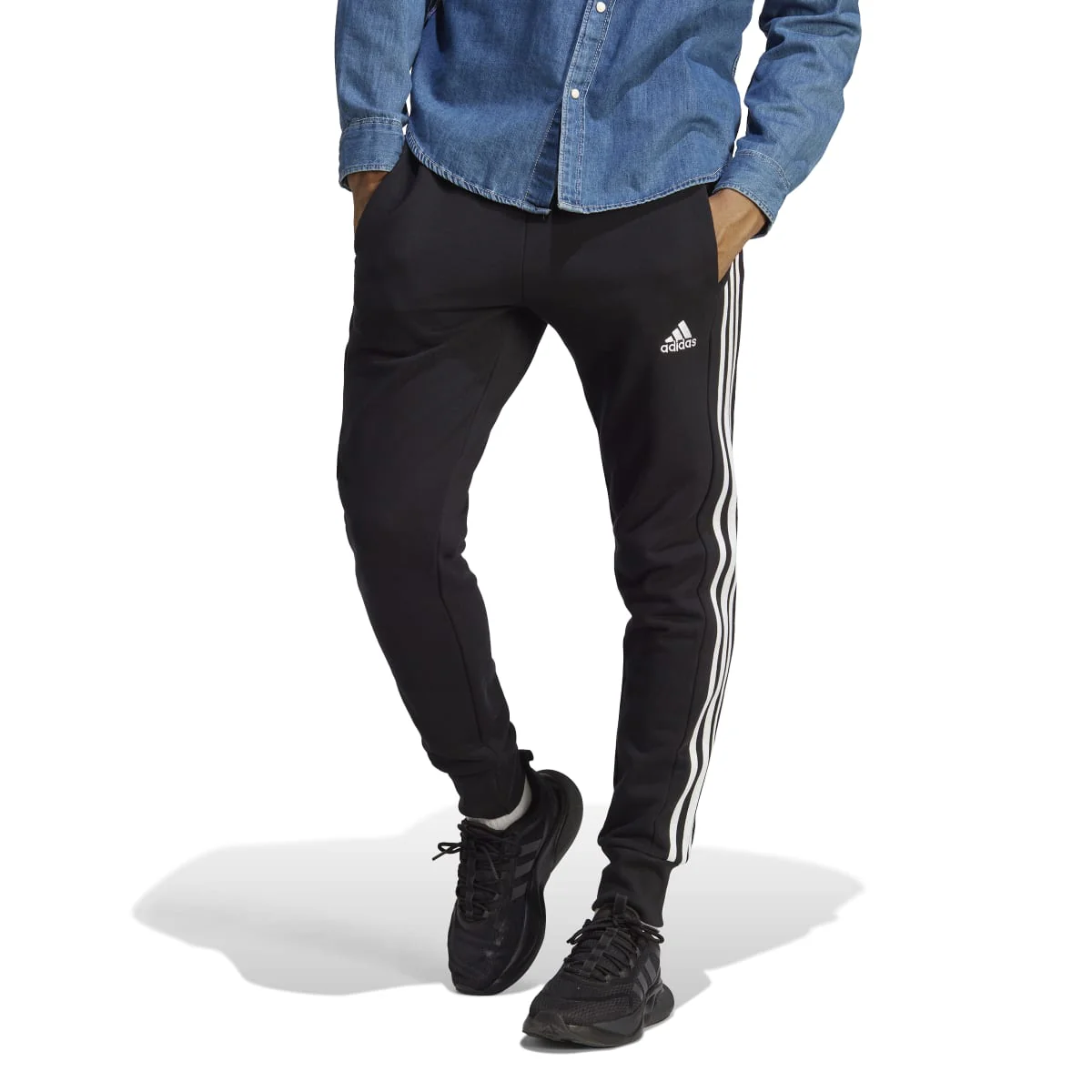Pantaloni joggers sportivi da uomo adidas Essentials French Terry Tapered Cuff 3-stripes
