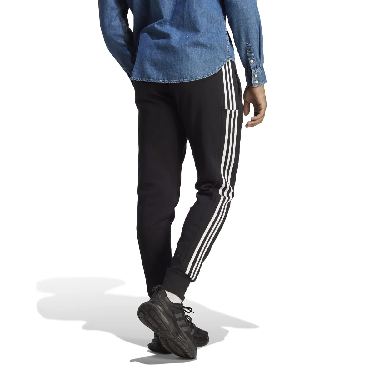 Pantaloni joggers sportivi da uomo adidas Essentials French Terry Tapered Cuff 3-stripes - Image 2
