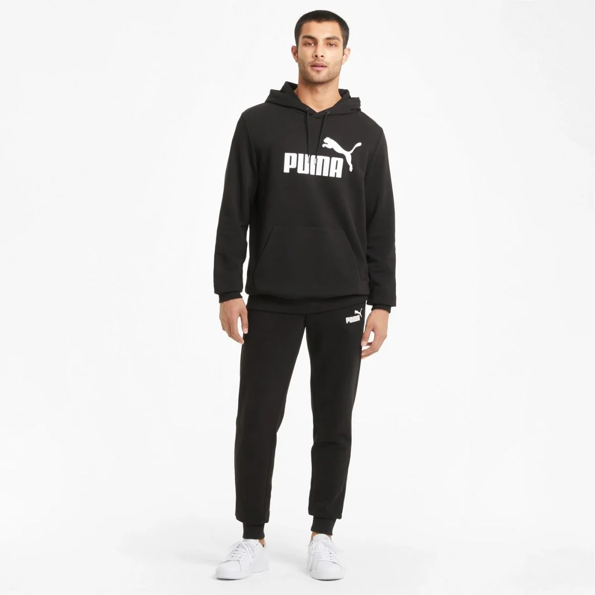 Pantaloni neri con logo a contrasto Puma Essentials - Image 3