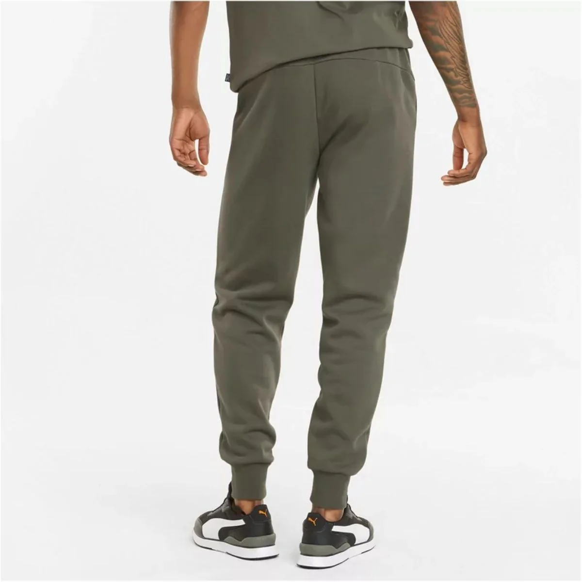 Pantaloni verdi con logo a contrasto Puma ESS+ 2 - Image 2