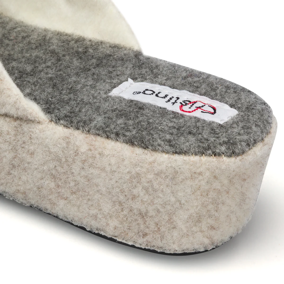 Pantofole beige in tessuto da donna con fascia a contrasto Rosagialla - Image 12