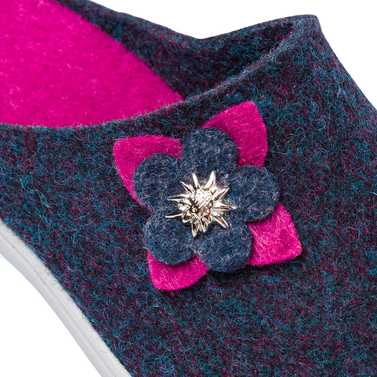 Pantofole in feltro blu da Donna con fiore decorativo Italia Trend - Image 5