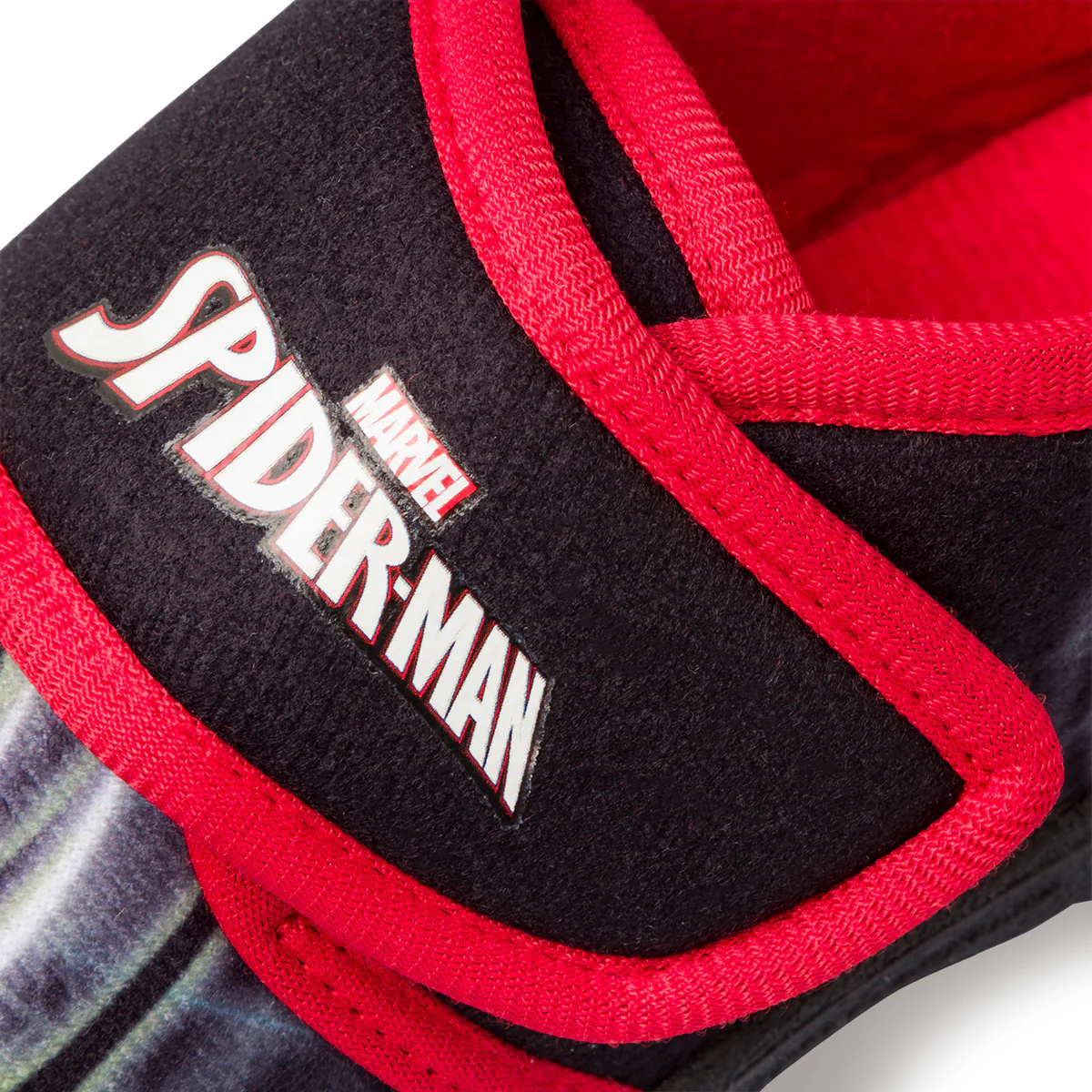Pantofole nere e rosse da bambino con stampa Spiderman - Image 6