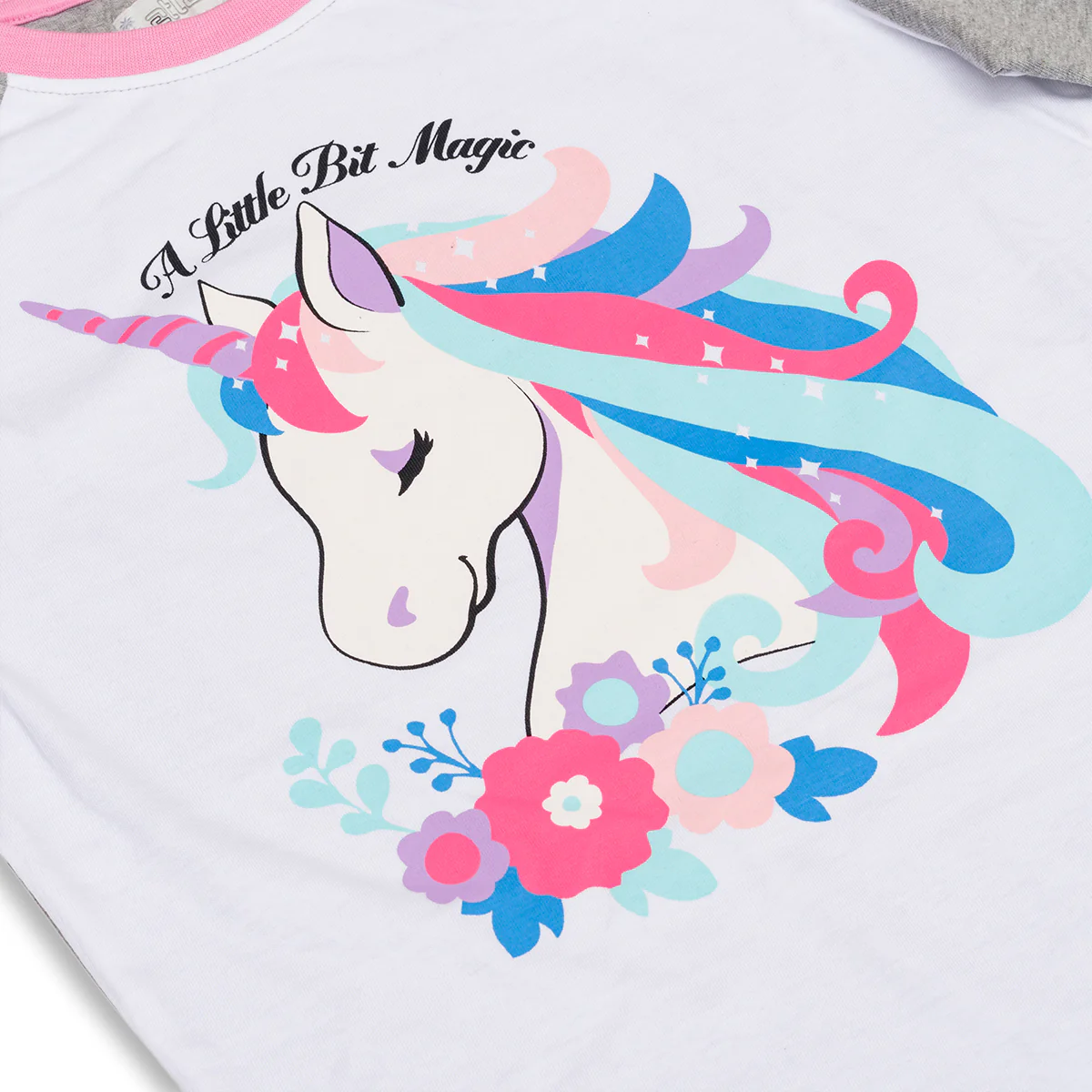Pigiama natalizio da bambina bianco e rosa con stampa unicorno - Image 10