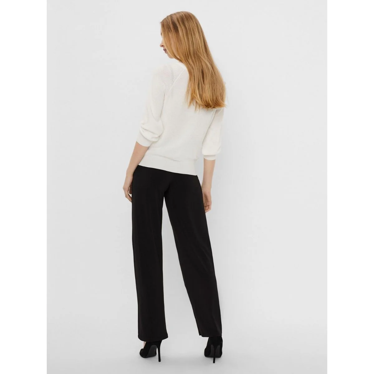 Pullover girocollo bianco in tessuto knit da donna Vero Moda - Image 3
