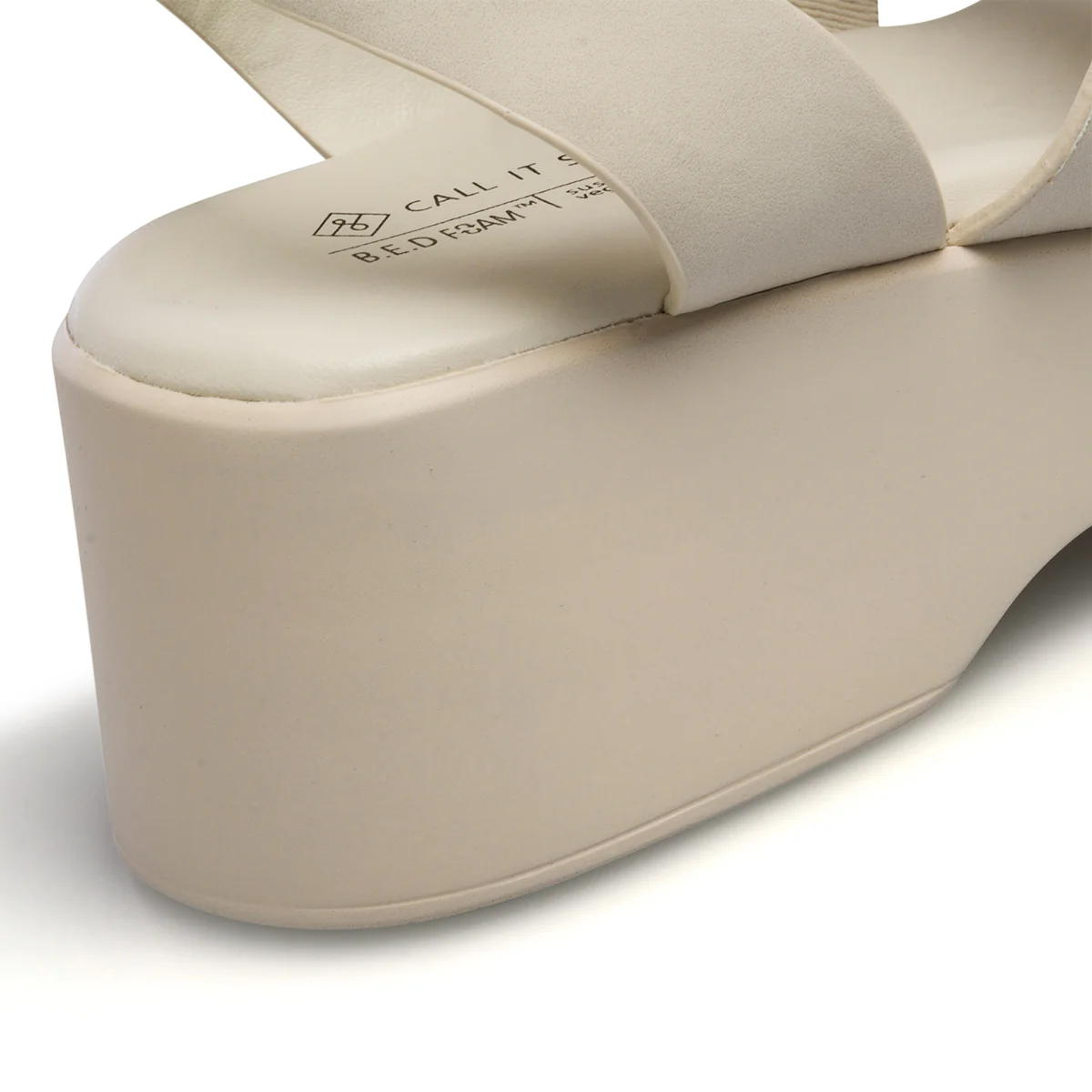 Sandali bianchi in "pelle vegana" da donna con zeppa 5 cm Call It Spring Octavia - Image 7