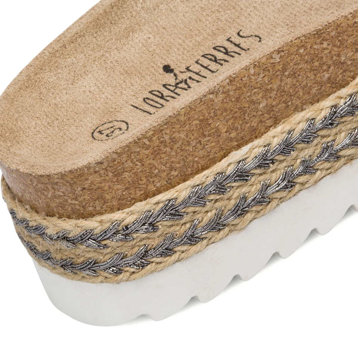 Sandali da donna neri con zeppa 4 cm e fascia effetto intrecciato Lora Ferres - Image 6