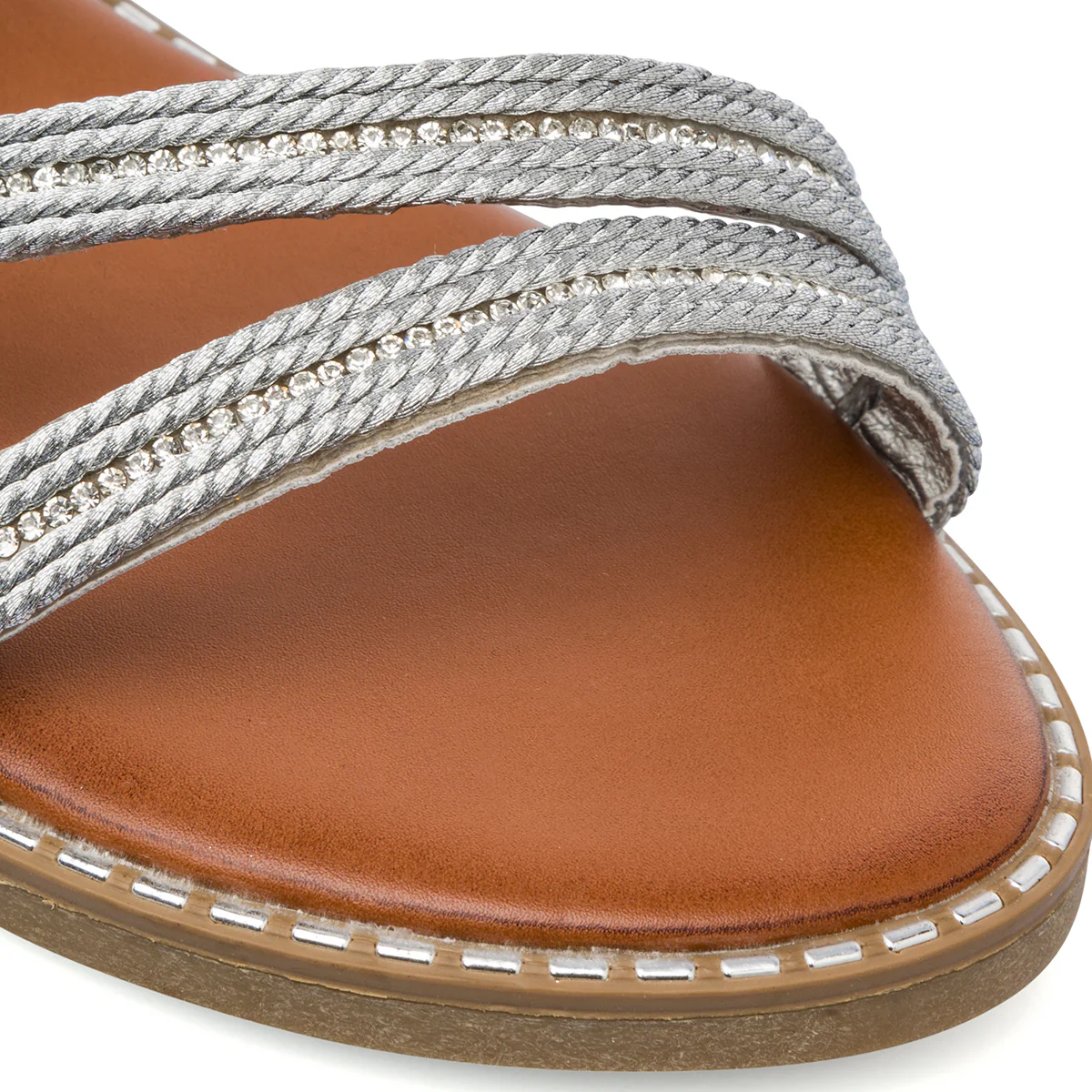 Sandali flat argento da Donna con dettaglio gioiello strass Lora Ferres - Image 4