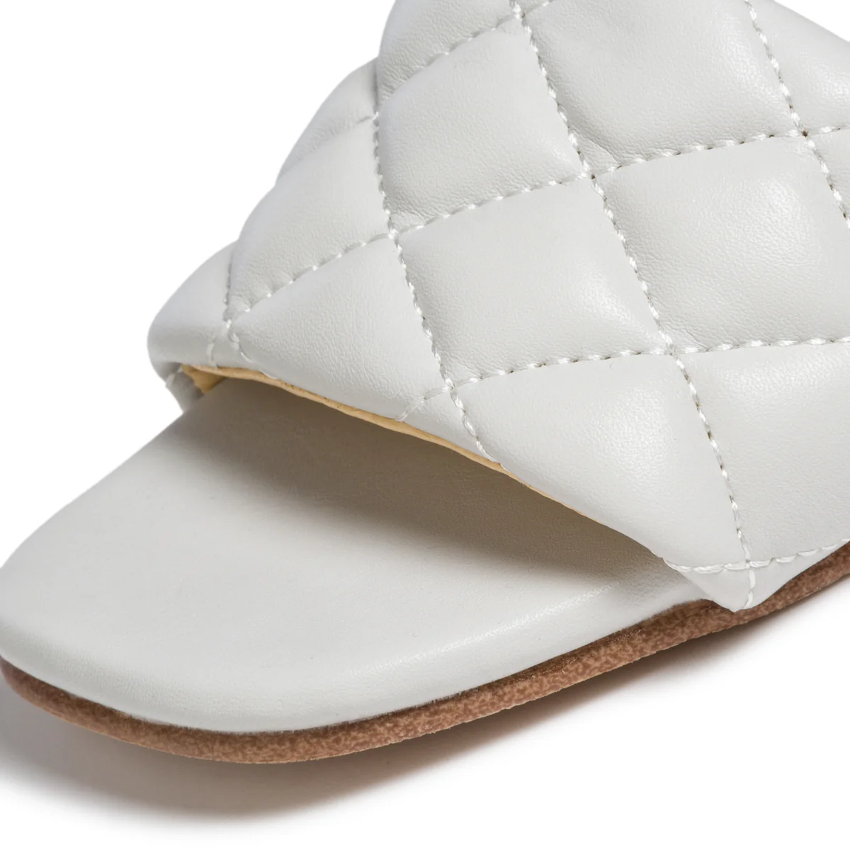 Sandali bassi bianchi con fascia effetto trapuntato Swish Jeans - Image 6