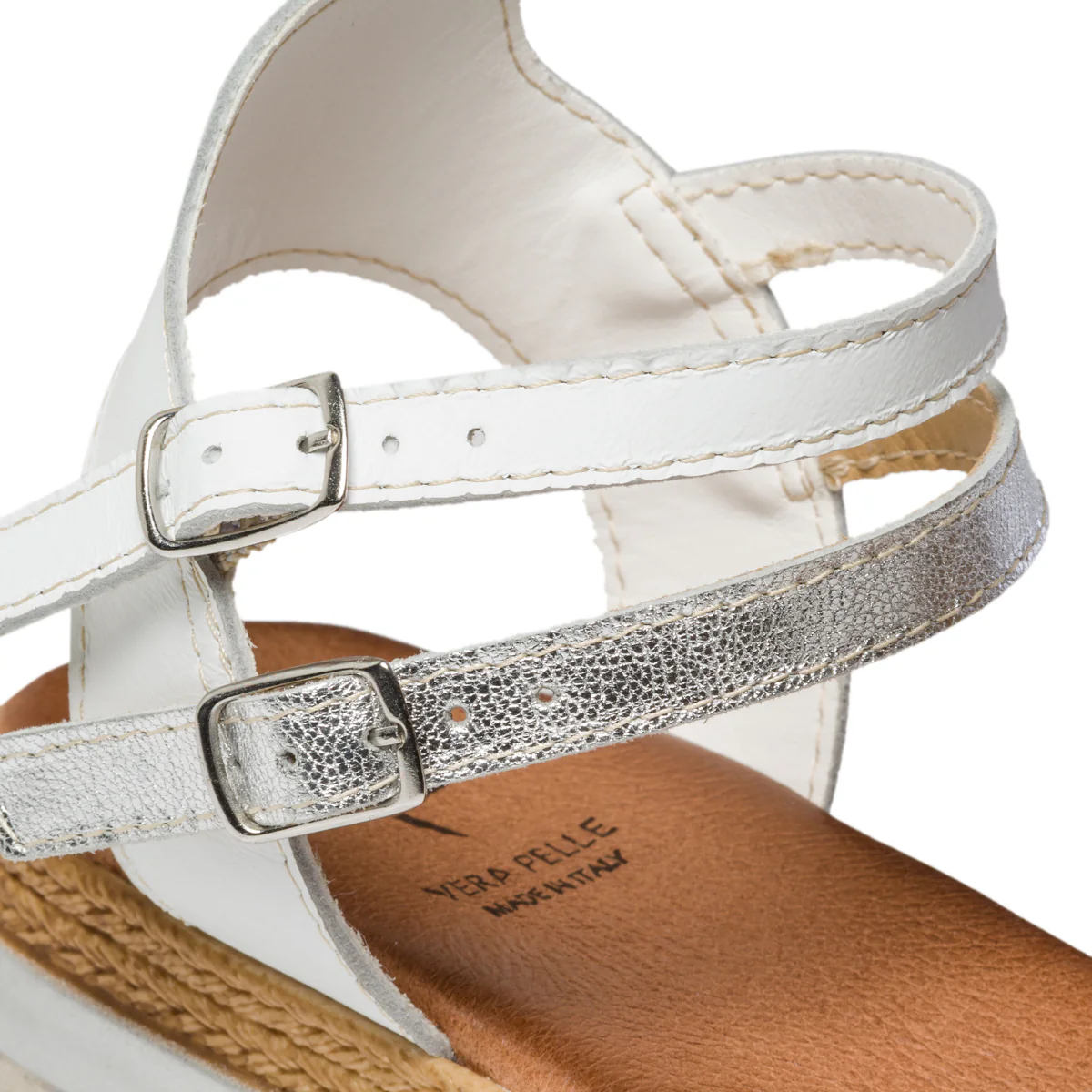 Sandali bassi bianchi in pelle con dettaglio argento P Essentials - Image 8