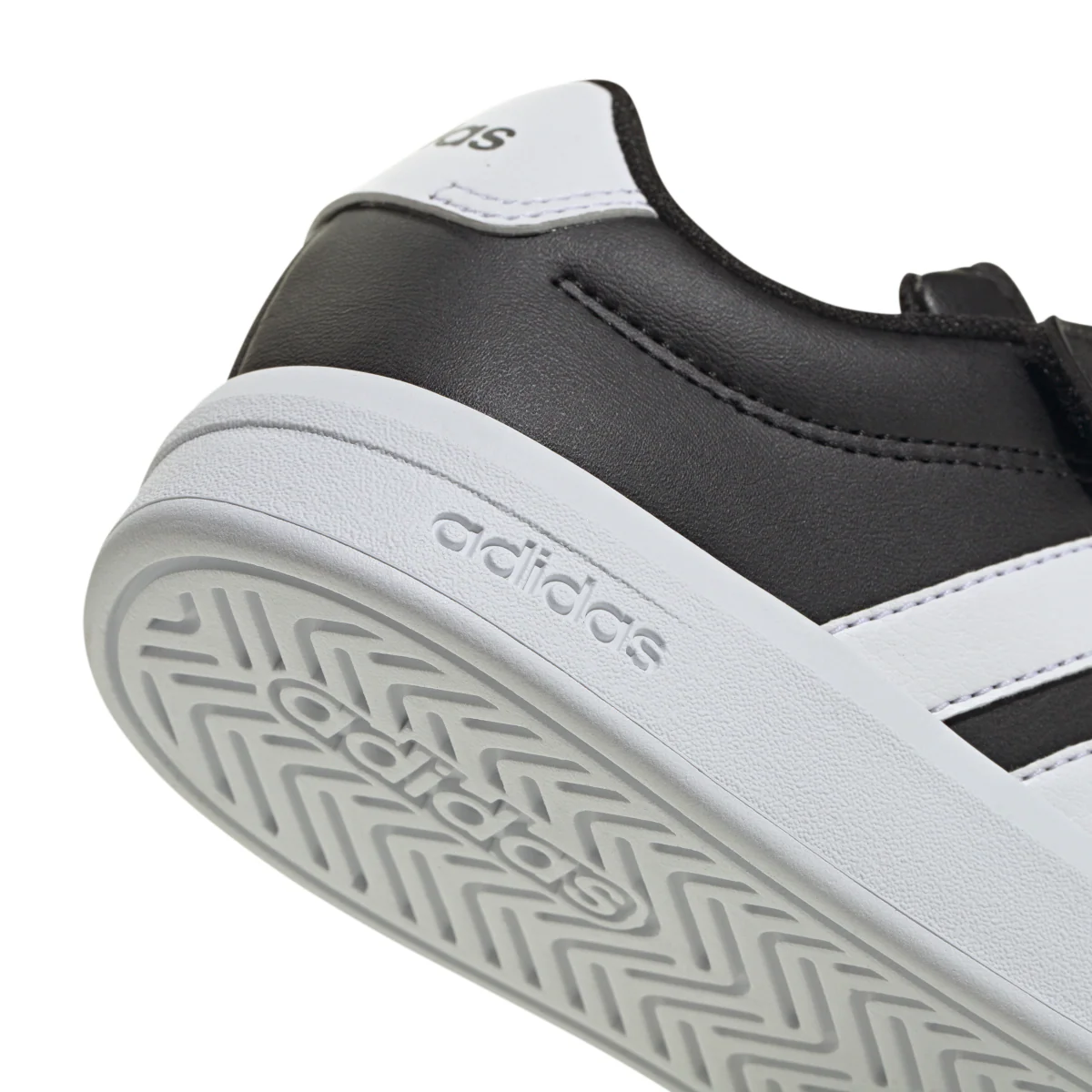 Scarpe Bambino Nere con chiusura Strappo adidas Grand Court 3.0 - Image 7