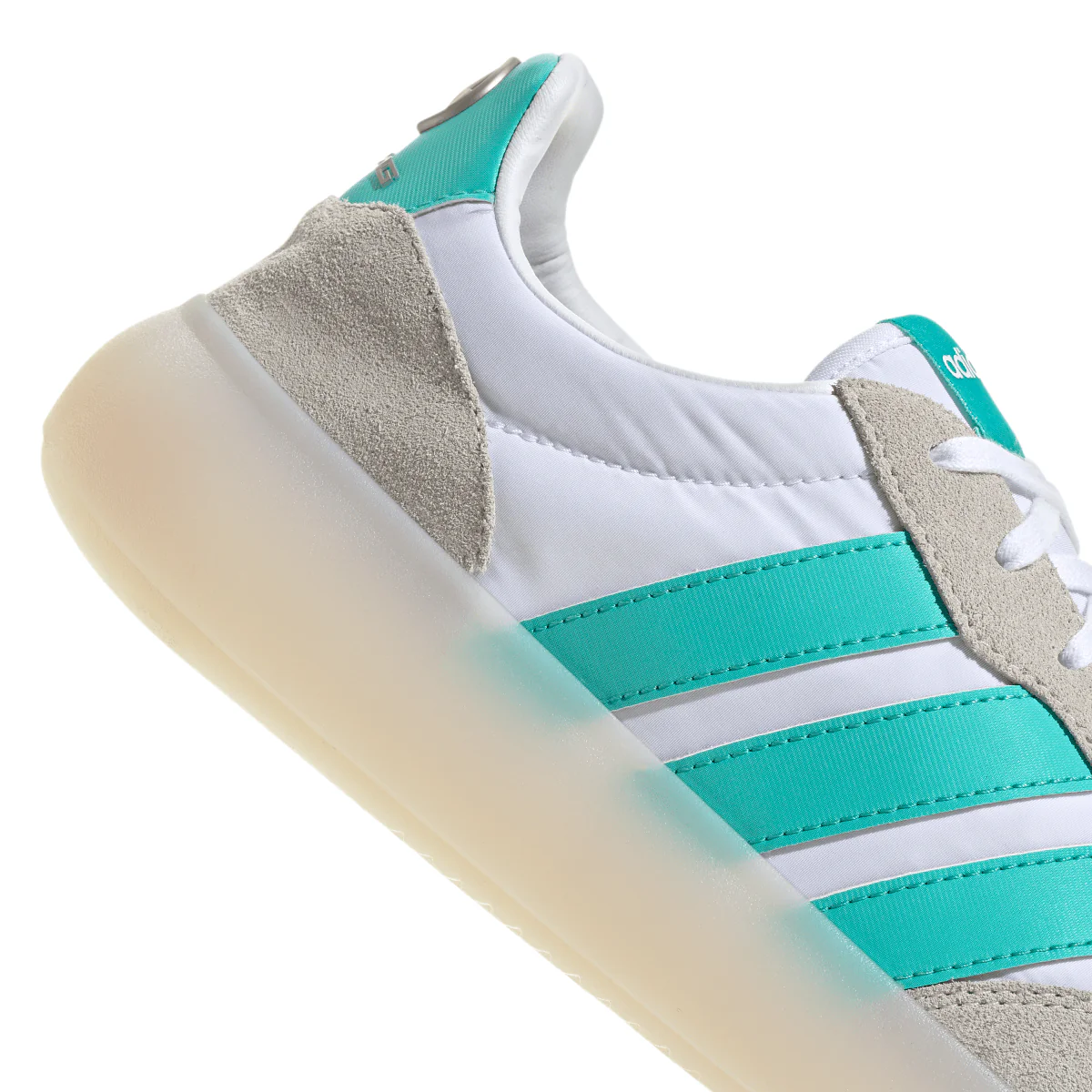 Scarpe Bianche con dettagli turchesi adidas x Mercedes-AMG Petronas F1 Team Barreda Decode - Image 4