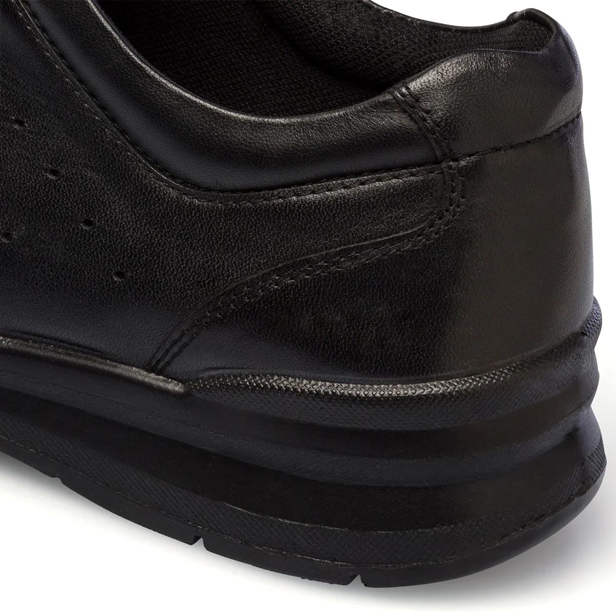 Scarpe comfort nere da uomo in pelle con dettagli traforati P Soft - Image 8