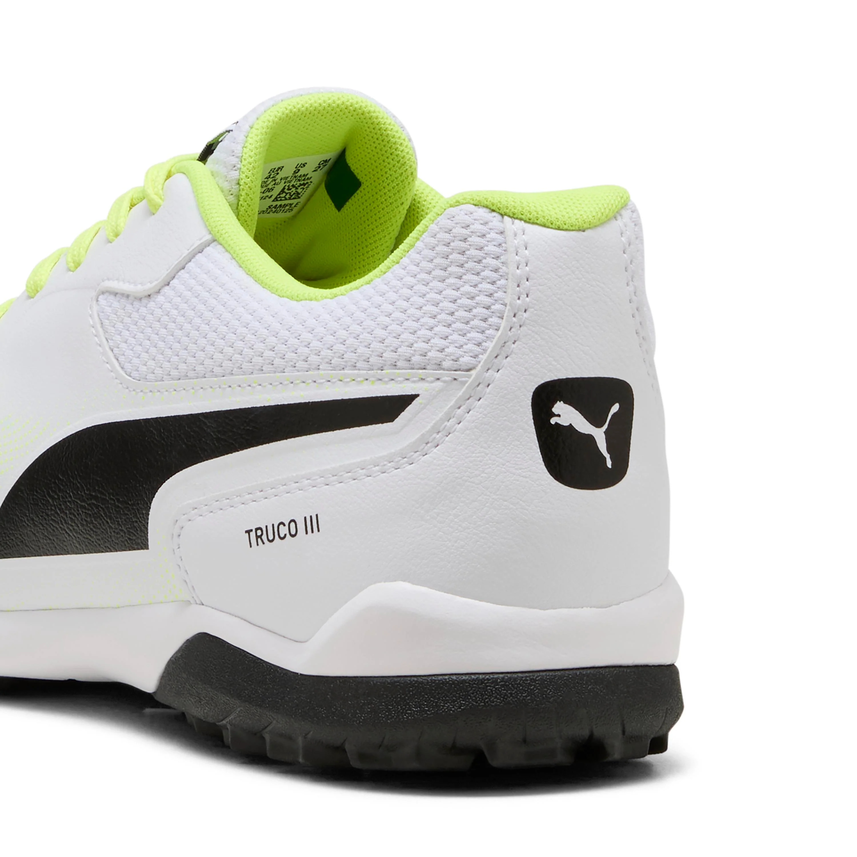 Scarpe da calcetto uomo bianche con dettagli neri e giallo fluo Puma Truco III TT - Image 4